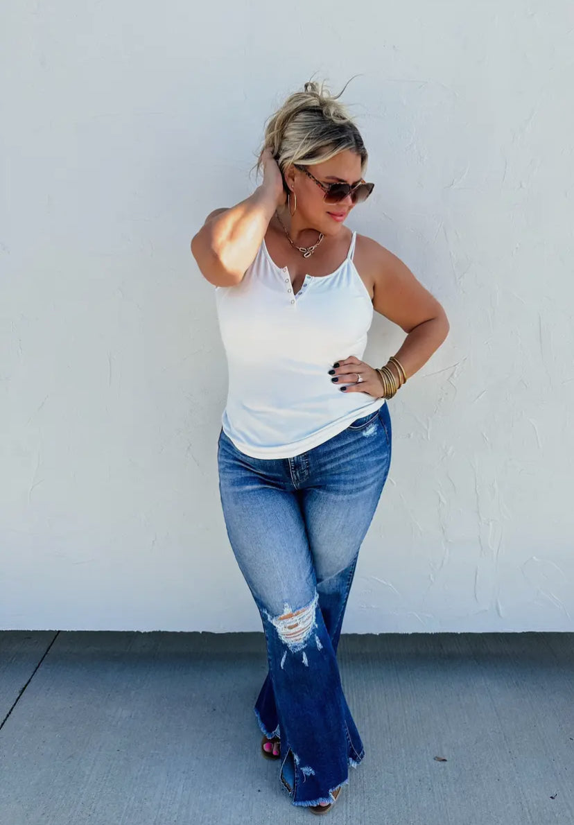 Judy Blues - Diesel Split Hem Jeans 😍