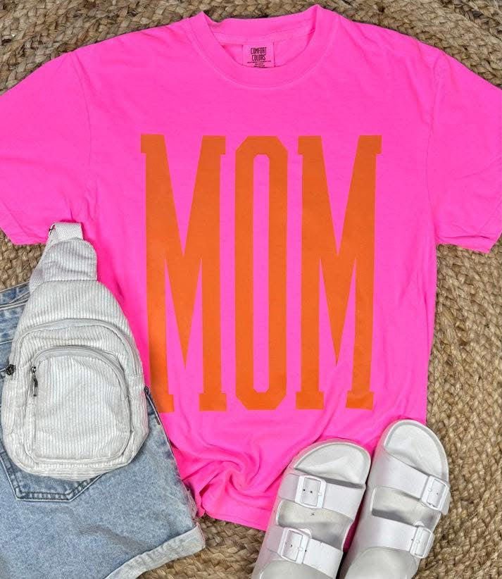 MOM TEE
