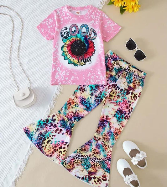 Sunflower Outfit